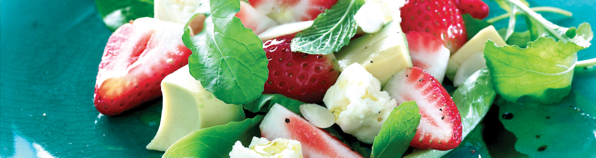 Strawberry & Gorgonzola Salad 